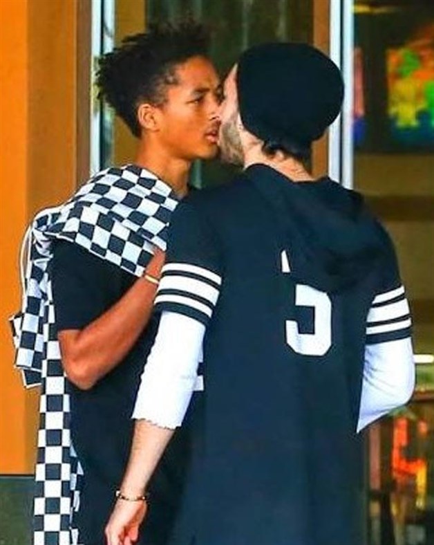 Captan al hijo de Will Smith en plena cita con su novio (Foto)