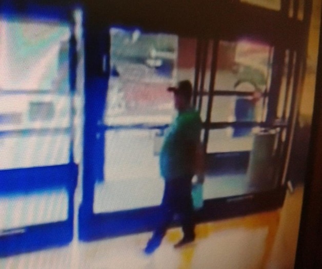 Piden colaboración para dar con ladrón de tienda