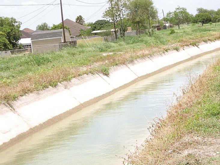 Es importante contar con reserva de agua Es importante contar con reserva de agua