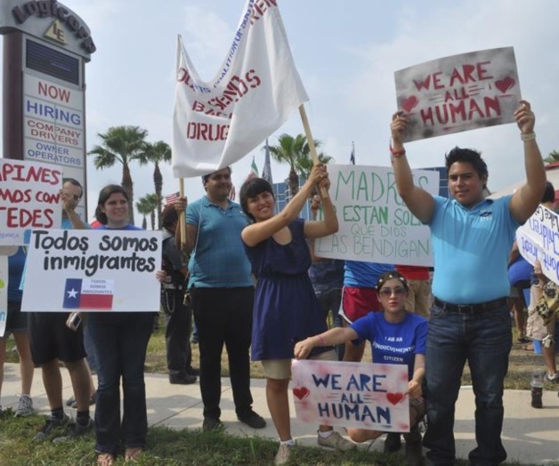 Apoyan demócratasla reforma migratoria