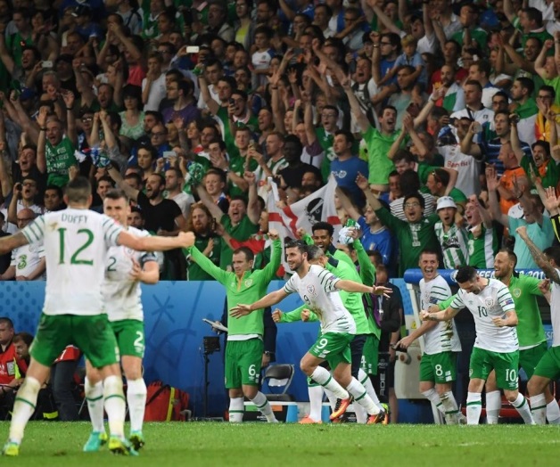 Irlanda vence a Italia y avanza en la Euro