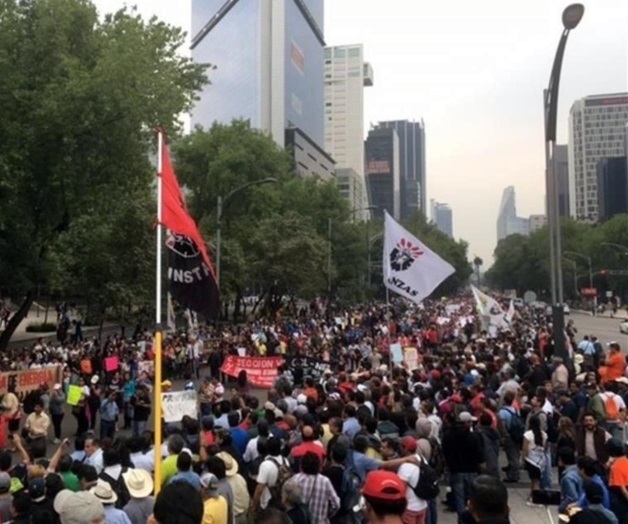 Intenta de nuevo CNTE entrar al Zócalo