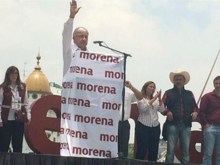 AMLO exige renuncia de Osorio Chong AMLO exige renuncia de Osorio Chong
