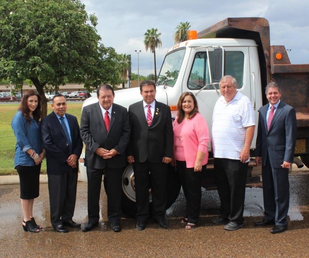 Invita a cumbre internacional