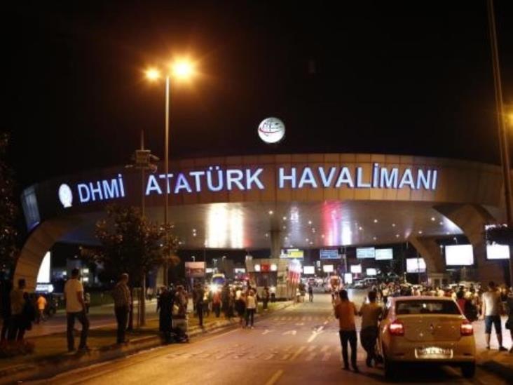 Embajada mexicana ofrece números de emergencia tras ataque en Turquía Embajada mexicana ofrece números de emergencia tras ataque en Turquía
