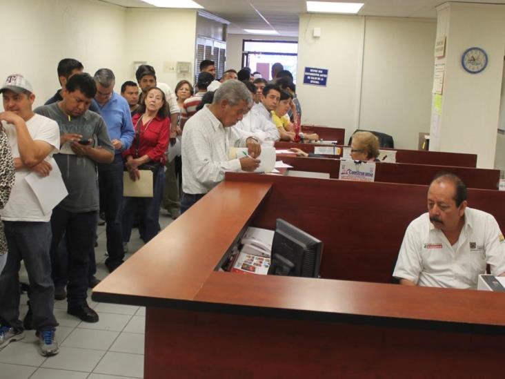 Prevén aglomeracionesen las oficinas fiscales Prevén aglomeracionesen las oficinas fiscales