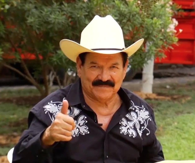 Lupe Tijerina murió como quería, sobre un escenario: Cardenales de Nuevo León