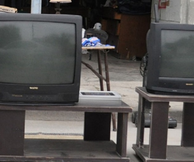 Sigue venta de TV de bulbosy cinescopios pese a apagón Sigue venta de TV de bulbosy cinescopios pese a apagón