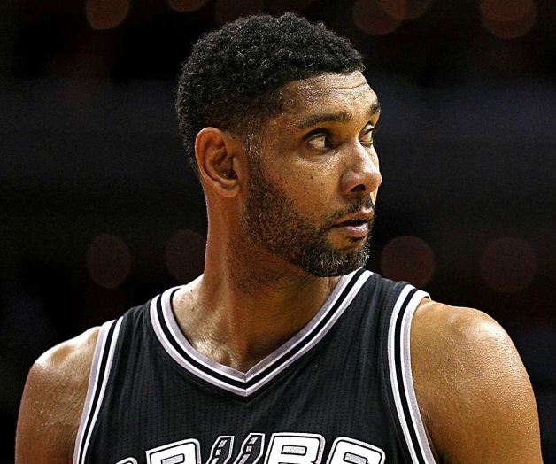 Basquetbolista Tim Duncan se retira tras 19 años en NBA