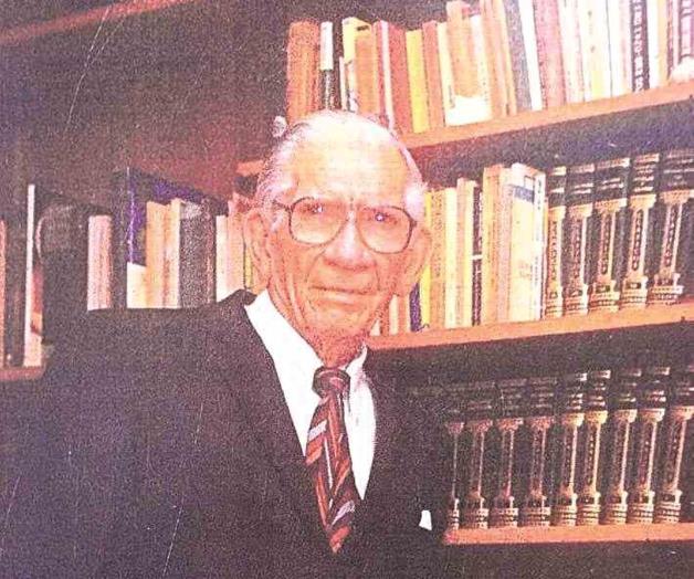 Muere el cronistaErnesto G. Sáenz