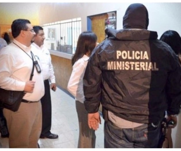 Detienen a jovencita que prostituía a compañeras de prepa