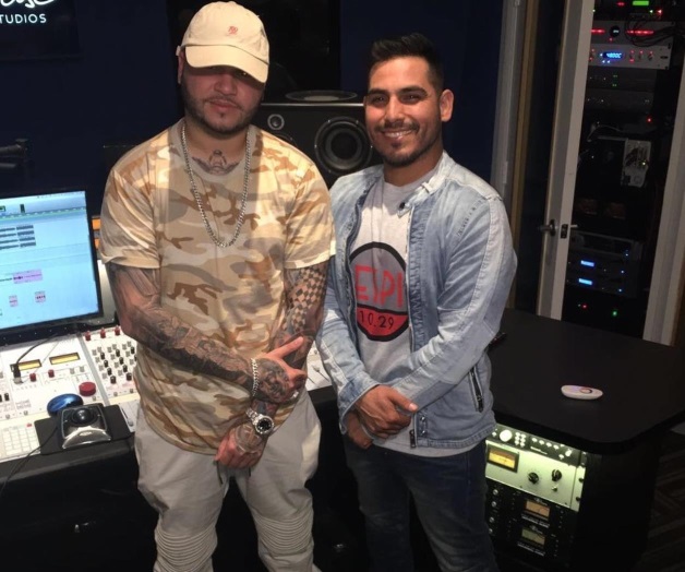 Farruko mezcla regional mexicano y reggaetón con Espinoza Paz