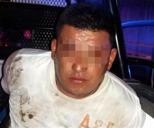 Detienen a hijo de escolta por robo a taller de mofles