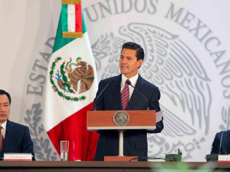 Combate a homicidios en 50 municipios: EPN. En octubre operará número de emergencias 911 Combate a homicidios en 50 municipios: EPN. En octubre operará número de emergencias 911