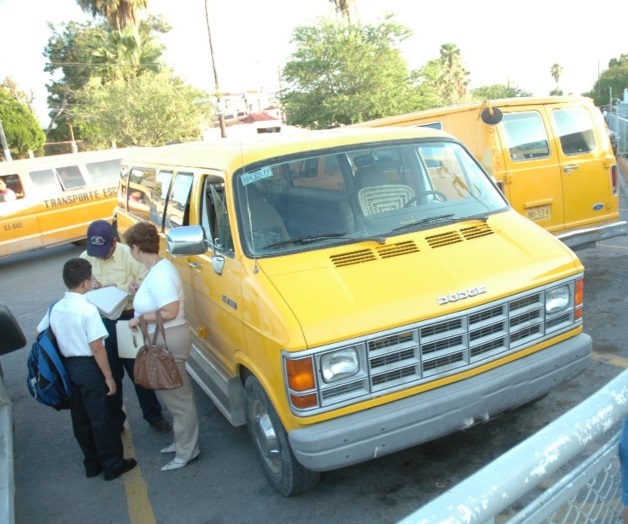 ‘Puede Tránsito ayudar con transporte escolar’