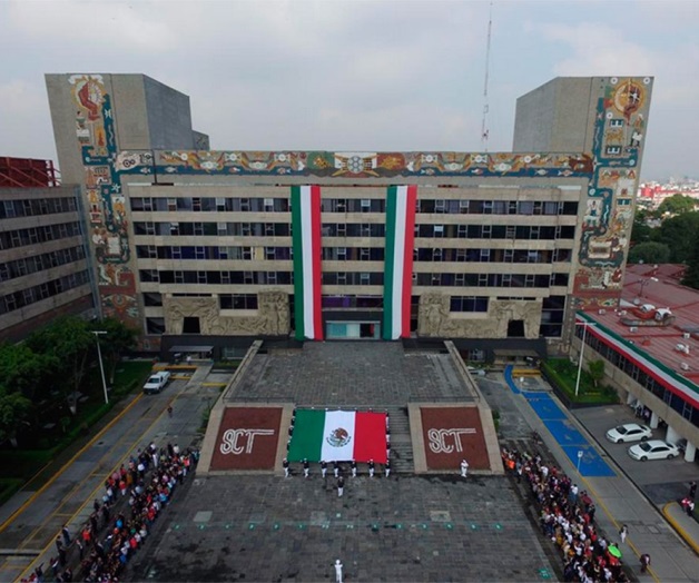 SCT realiza ceremonia por Aniversario de la Independencia