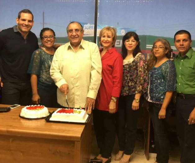 Festejan aniversario de Zacarías Melhem