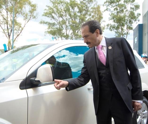 Tatuajes de autos; “Márcalo por tu seguridad”