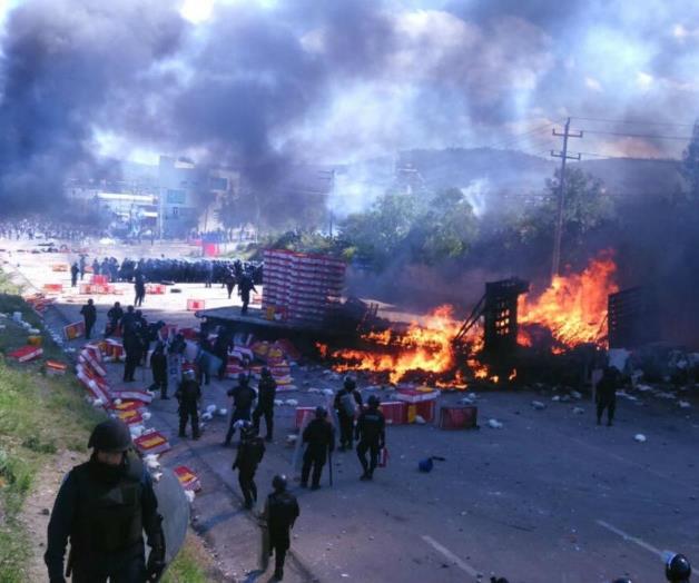 Se reúne Campa con habitantes de Nochixtlán