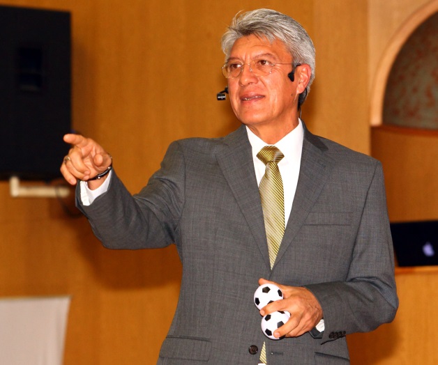 UN FORMADOR DE GANADORES