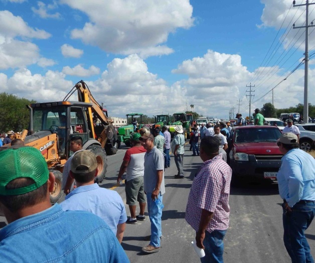 Lamentan golpea productores Lamentan golpea productores