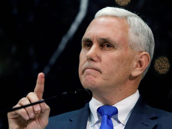 Abuchean a Mike Pence Abuchean a Mike Pence