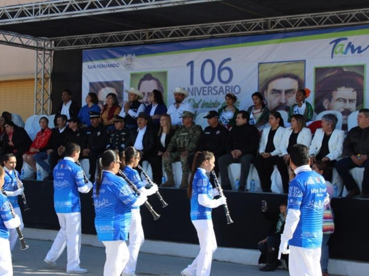 Con desfile celebran el 106 aniversario de la revolución Con desfile celebran el 106 aniversario de la revolución
