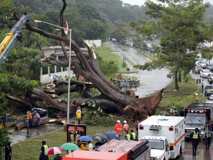 Tormenta tropical Otto deja al menos 4 muertos en Panamá Tormenta tropical Otto deja al menos 4 muertos en Panamá
