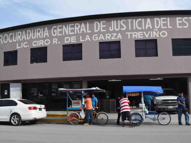 Saquean otra casa;ahora en la Aztlán Saquean otra casa;ahora en la Aztlán