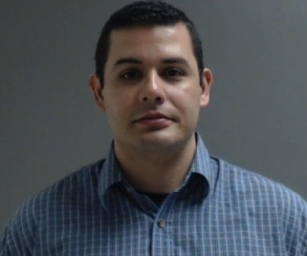 Detienen a oficial porcontacto sexual ilegal Detienen a oficial porcontacto sexual ilegal