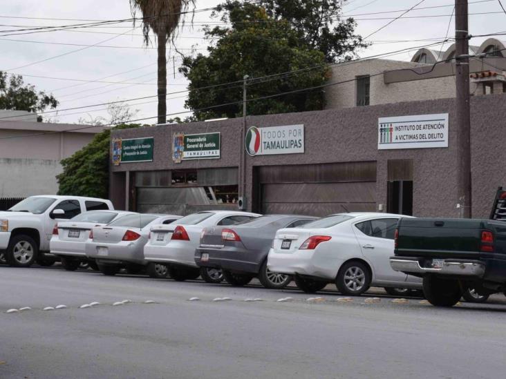 Se llevan camionetaen la colonia Juárez Se llevan camionetaen la colonia Juárez