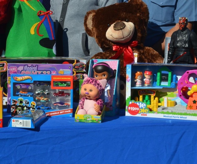 Arranca policía concolecta de juguetes. Solicitan donativos de la comunidad Arranca policía concolecta de juguetes. Solicitan donativos de la comunidad