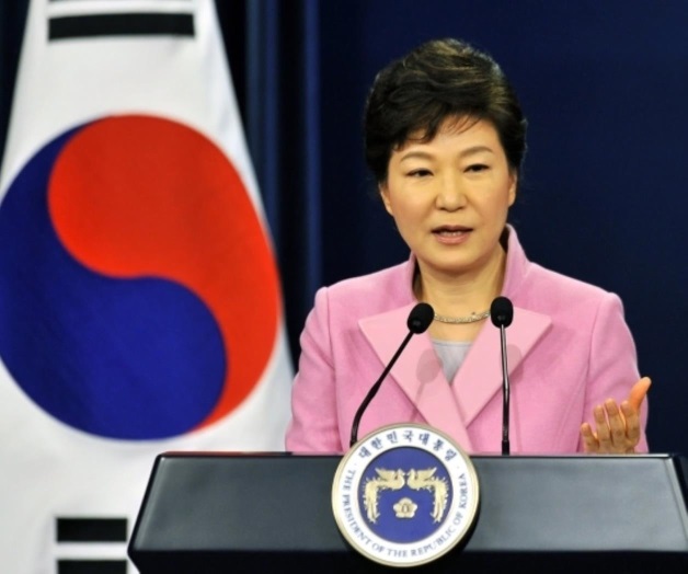 Surcoreanos exigen la renuncia de presidenta Park por corrupción