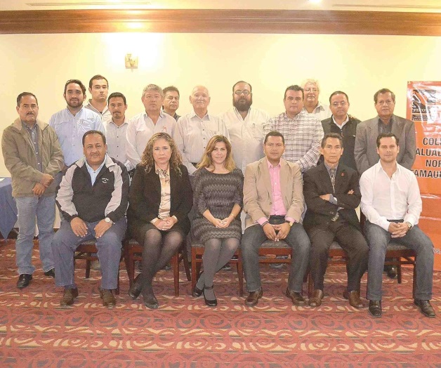 Ofrecen importante curso