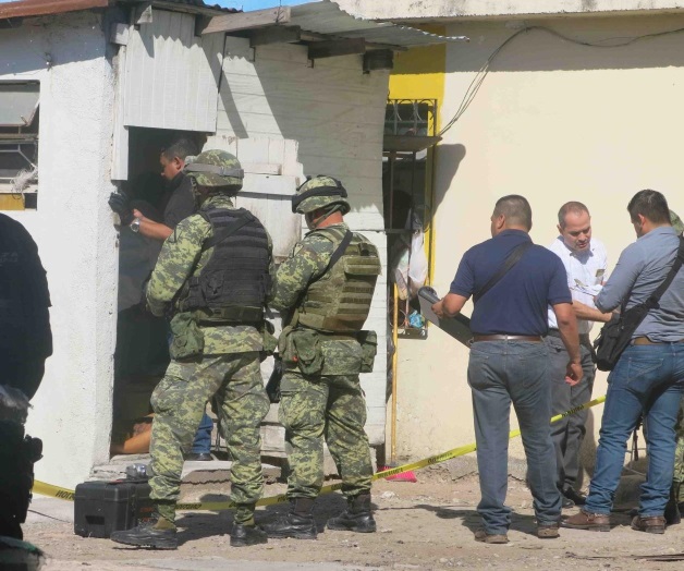 Estrangulan mujer en baño. En el barrio de El Central