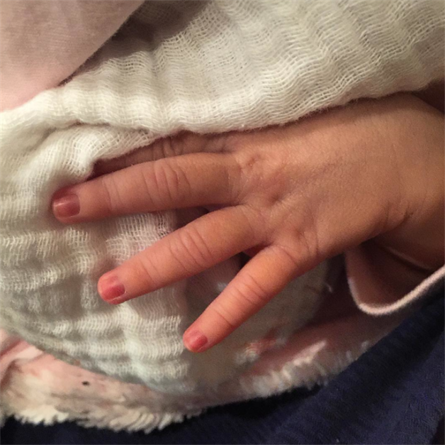 Publica primera foto de Mila