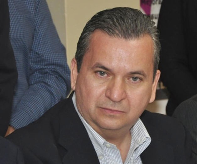 Entrega Melhem transporte escolar