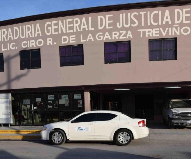 Asaltan empleadodurante el desfile