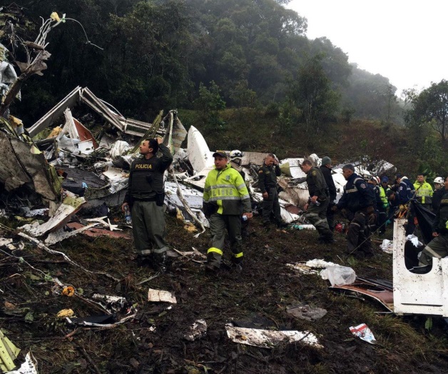 Ubican cajas negras de avión siniestrado
