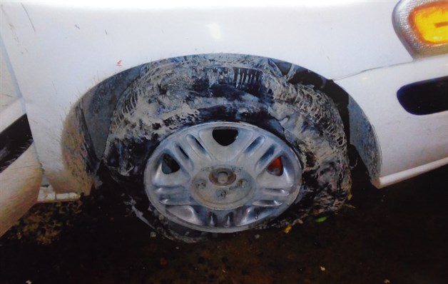 Denuncia mecánicoa policías estatales. Atiende jefe de agentes al quejoso Denuncia mecánicoa policías estatales. Atiende jefe de agentes al quejoso