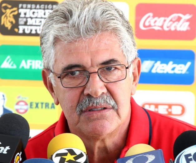 Critica el ‘Tuca’ final navideña