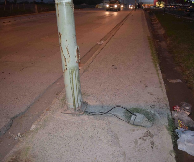 Riesgo en la banqueta