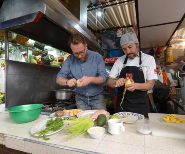 Chef británico descubre sabores de la cocina colombiana Chef británico descubre sabores de la cocina colombiana