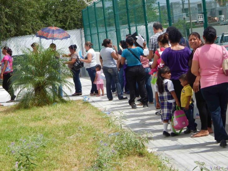 Pide que SEP modifique método de inscripciones Pide que SEP modifique método de inscripciones