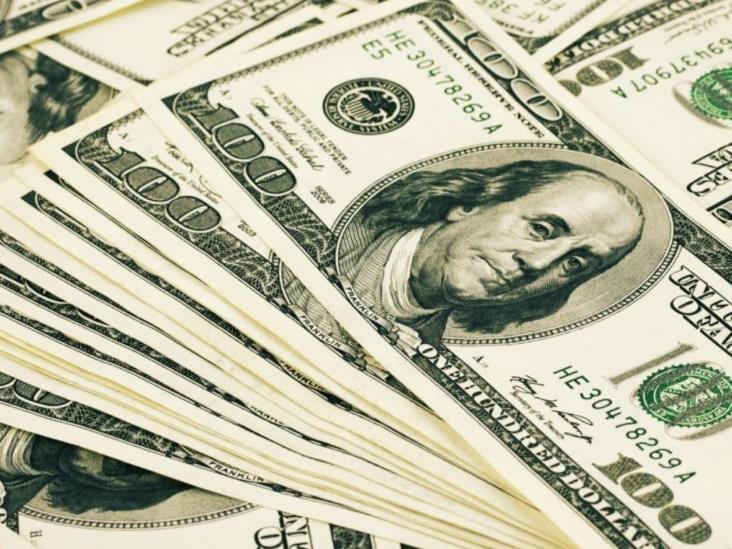 Baja dólar a $21.35 en bancos Baja dólar a $21.35 en bancos