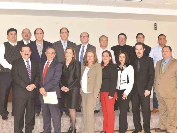 Cambian directiva Cambian directiva