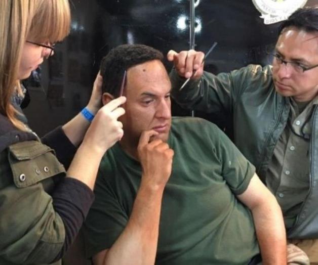 Confiesa Andrés Parra que le fue difícil interpretar a Hugo Chávez