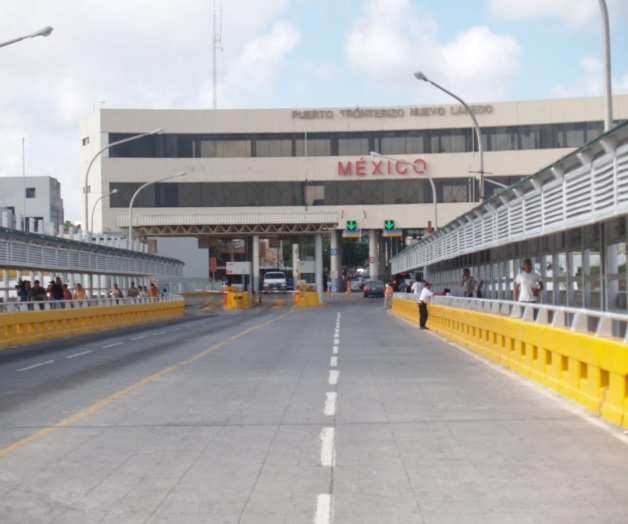 Temen que cubanos cierren el puente de Nuevo Laredo