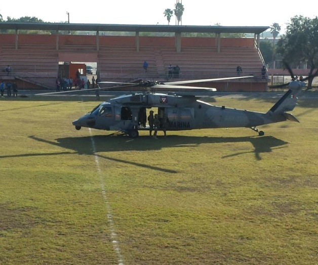 Vuelcan marinos; 1 muerto, 2 heridos