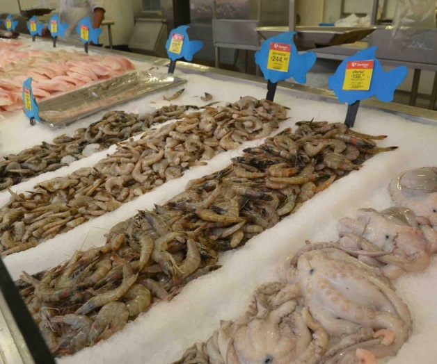 Piden no consumir los mariscos crudos